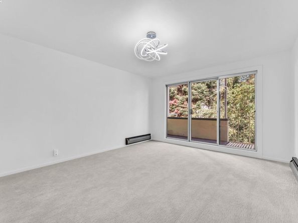 1260 Clay St 207, San Francisco CA 94108