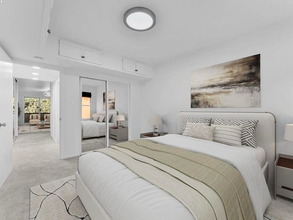 1260 Clay St 207, San Francisco CA 94108