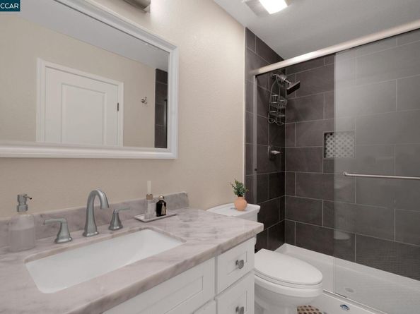 3045 Fostoria Cir, Danville CA 94526