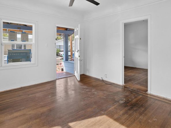 7412 Weld St, Oakland CA 94621