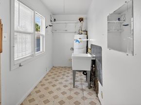 7412 Weld St, Oakland CA 94621