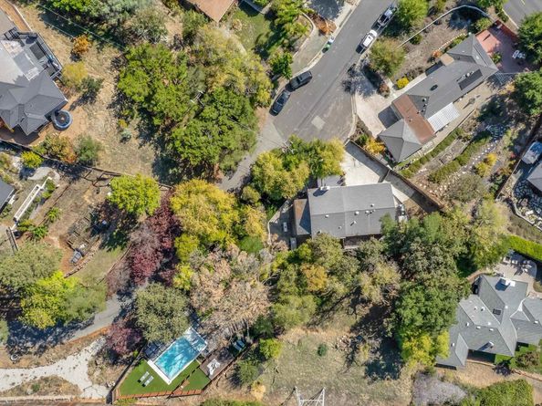 3 Dale Ct, Lafayette CA 94595