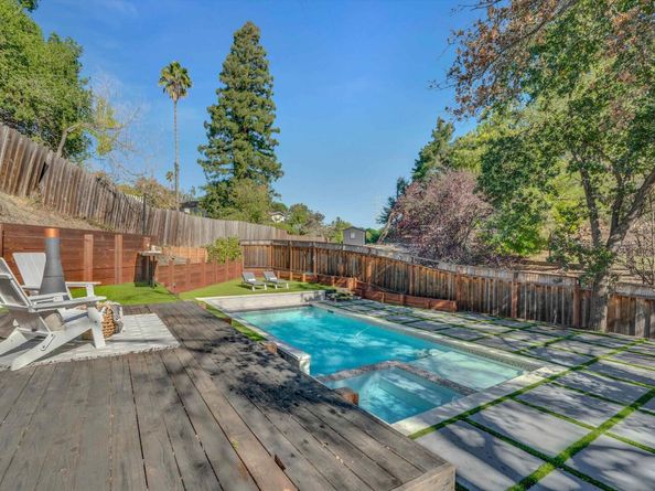 3 Dale Ct, Lafayette CA 94595