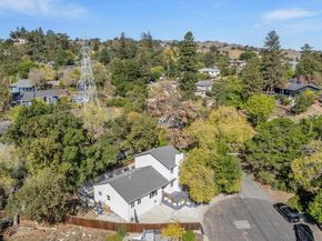 3 Dale Ct, Lafayette CA 94595