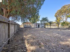 1454 Monterey St, Richmond CA 94804
