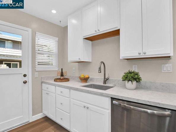 164 Gilbert Ct, Martinez CA 94553