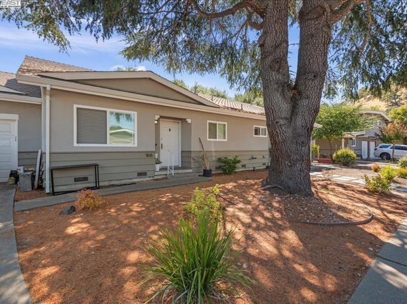164 Gilbert Ct, Martinez CA 94553