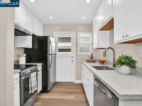 164 Gilbert Ct, Martinez CA 94553