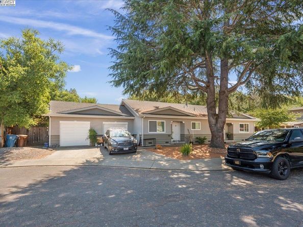 164 Gilbert Ct, Martinez CA 94553