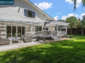 607 Nantucket Ct, Walnut Creek CA 94598