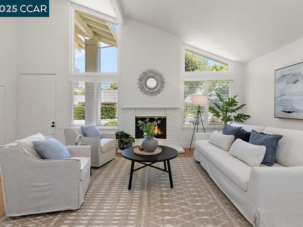 607 Nantucket Ct, Walnut Creek CA 94598