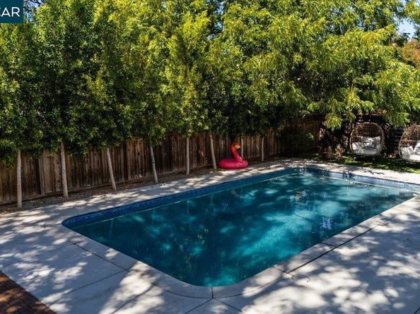 1275 Windermere Way, Concord CA 94521