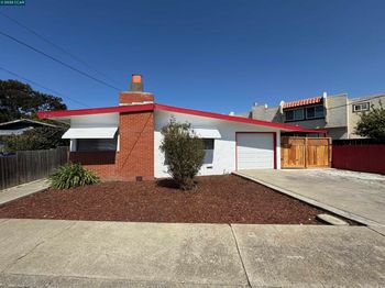 2719 Bush Ave