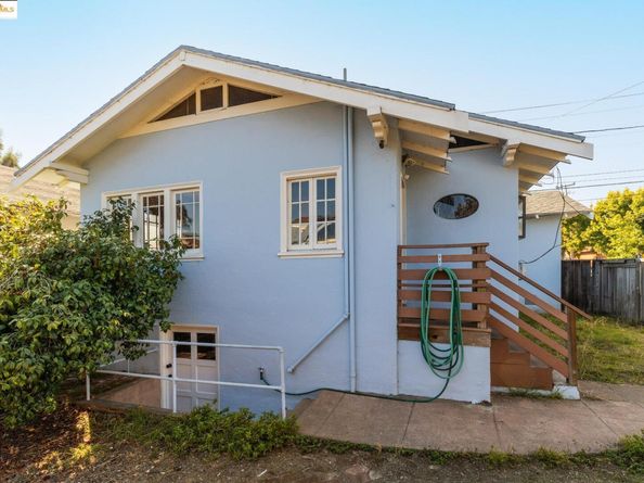 4430 Webster St, Oakland CA 94609
