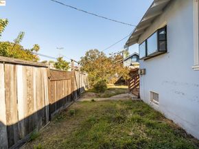 4430 Webster St, Oakland CA 94609