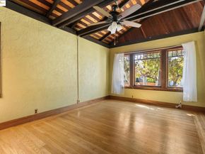 4430 Webster St, Oakland CA 94609