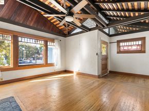 4430 Webster St, Oakland CA 94609