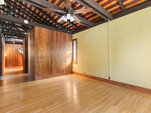 4430 Webster St, Oakland CA 94609