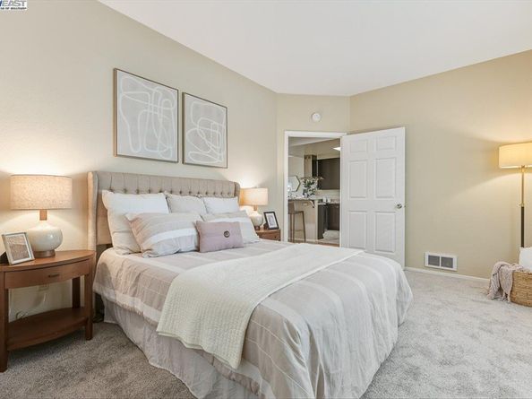 929 E El Camino Real 320E, Sunnyvale CA 94087