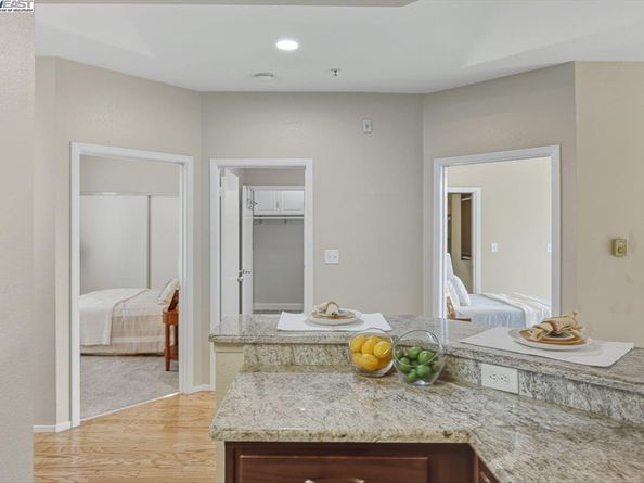 929 E El Camino Real 320E, Sunnyvale CA 94087