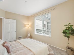 929 E El Camino Real 320E, Sunnyvale CA 94087
