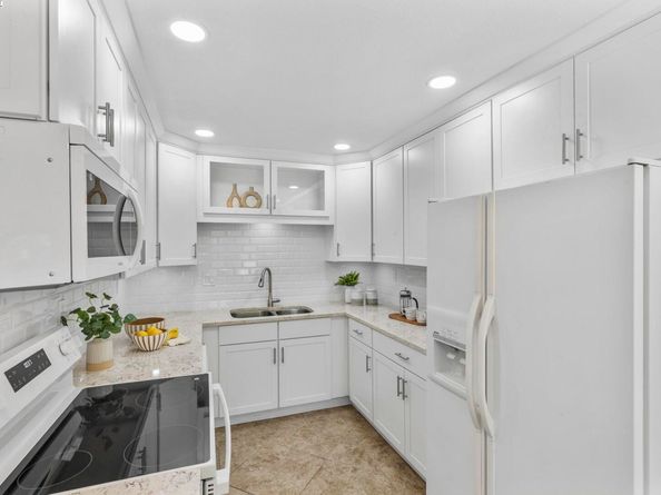 215 Mavis Dr, Pleasanton CA 94566