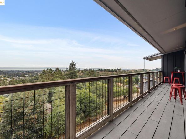 4520 Saint Andrews Road, Oakland CA 94605