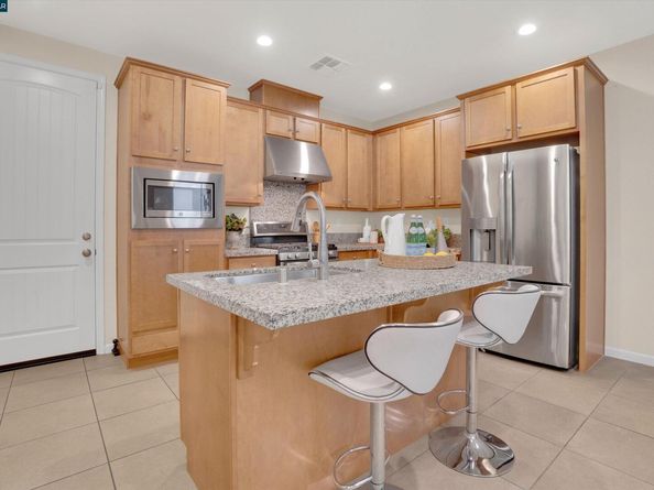 1734 Catalina Ct, Livermore CA 94550