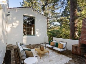 953 Grosvenor Pl, Oakland CA 94610