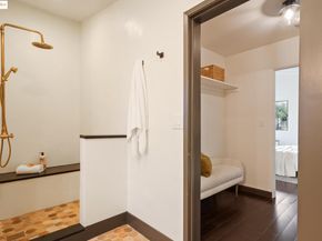 953 Grosvenor Pl, Oakland CA 94610