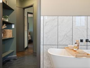 953 Grosvenor Pl, Oakland CA 94610