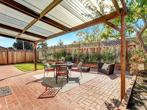 1259 Eastshore Dr, Alameda CA 94501
