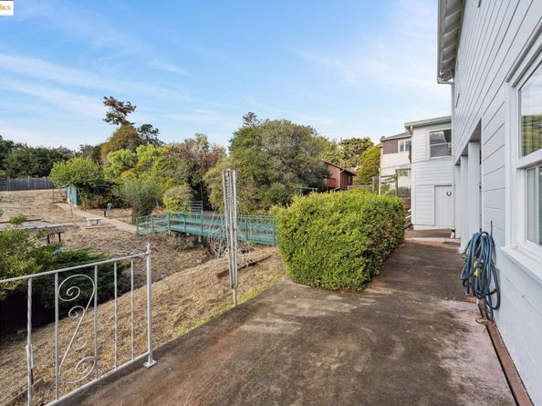 7553 Stockton Ave., El Cerrito CA 94530