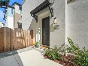 850 Heaven Ct, Hayward CA 94544