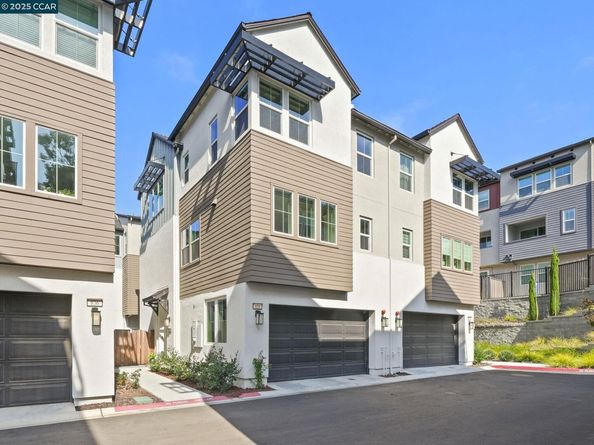 850 Heaven Ct, Hayward CA 94544