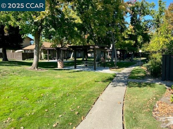 1624 Countrywood Court, Walnut Creek CA 94598