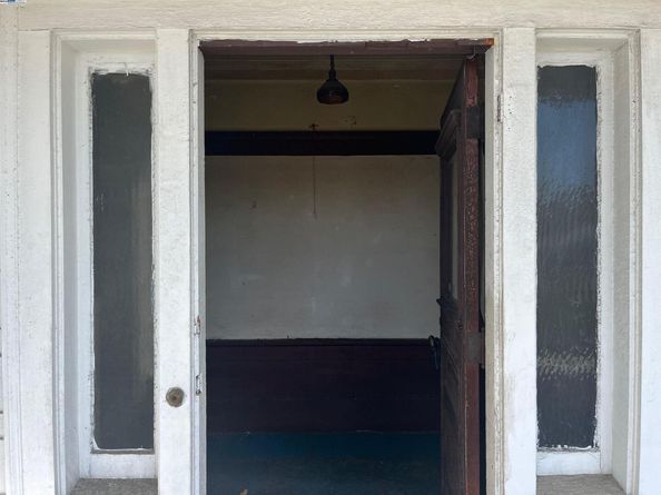 2134 E 23rd, Oakland CA 94606