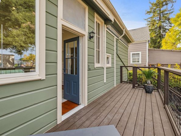 2151 Alameda Avenue, Alameda CA 94501
