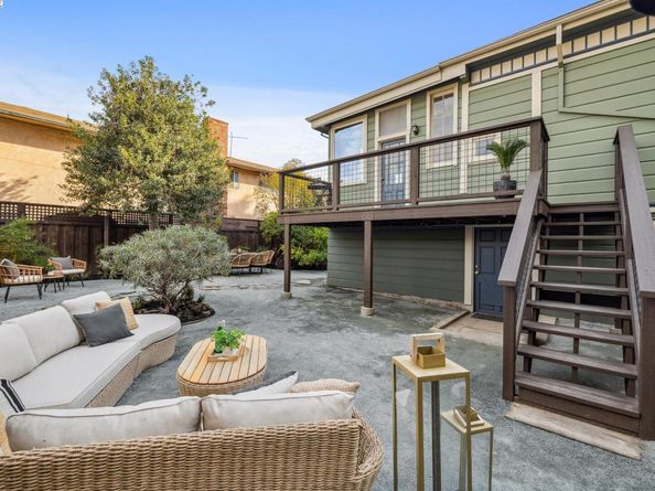 2151 Alameda Avenue, Alameda CA 94501