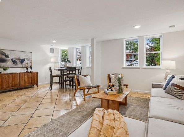 2151 Alameda Avenue, Alameda CA 94501