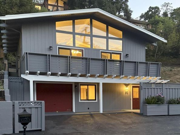 50 Brookwood Rd, Orinda CA 94563