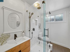 50 Brookwood Rd, Orinda CA 94563