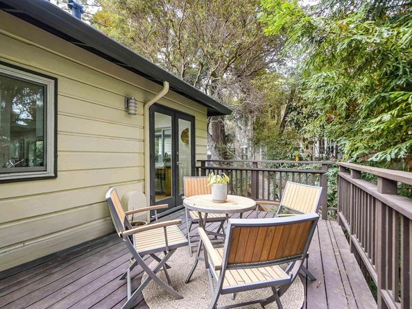 2420 Hillside Ave, Berkeley CA 94704