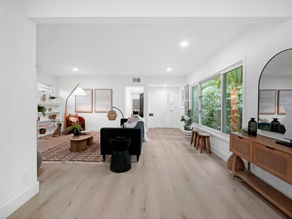 2420 Hillside Ave, Berkeley CA 94704