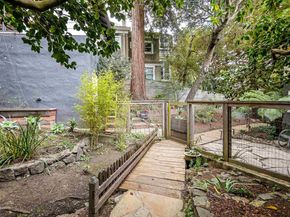 2420 Hillside Ave, Berkeley CA 94704