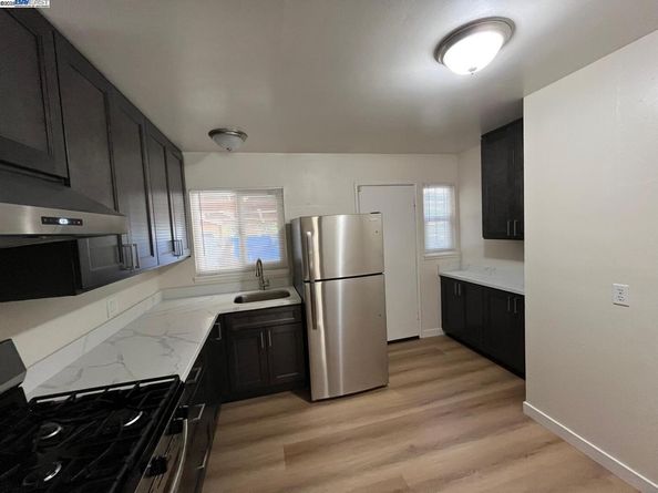 24839 Thomas Avenue, Hayward CA 94544