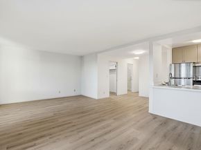 955 Shorepoint Ct 110, Alameda CA 94501