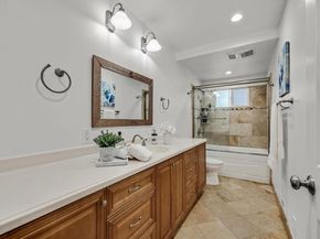 1120 Hollywood Ave 1, Oakland CA 94602