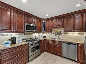 1120 Hollywood Ave 1, Oakland CA 94602