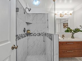 1120 Hollywood Ave 1, Oakland CA 94602